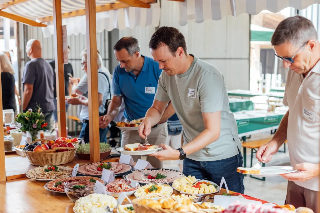 Guests help themselves to the generous brunch buffet.